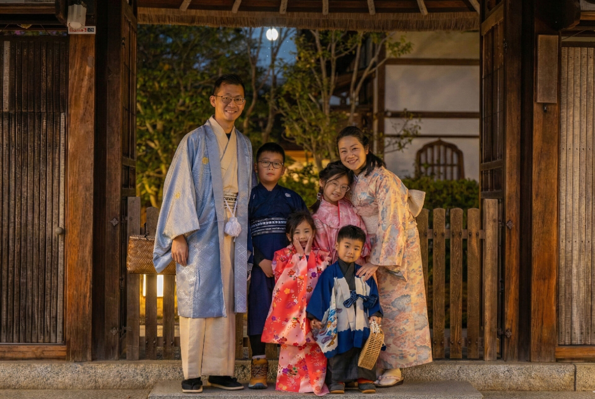 Kyoto after-dark photography portfolio