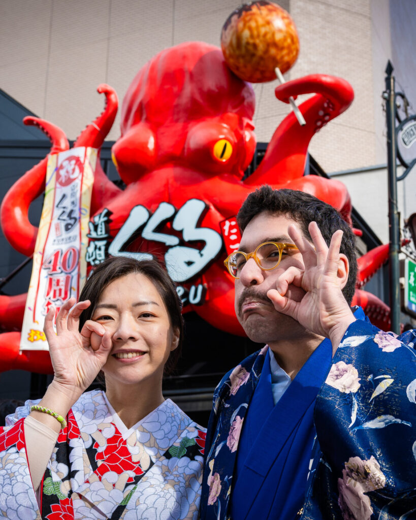 Romantic Osaka Photo Shoot｜Private Outdoor Photos for Couples & Families