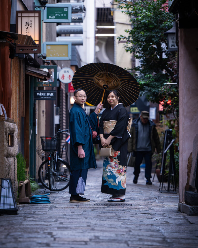 Romantic Osaka Photo Shoot｜Private Outdoor Photos for Couples & Families photo 3